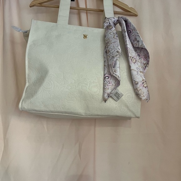 Victoria's Secret Cream Tote Bag with Scarf Accent - Picture 6 of 10